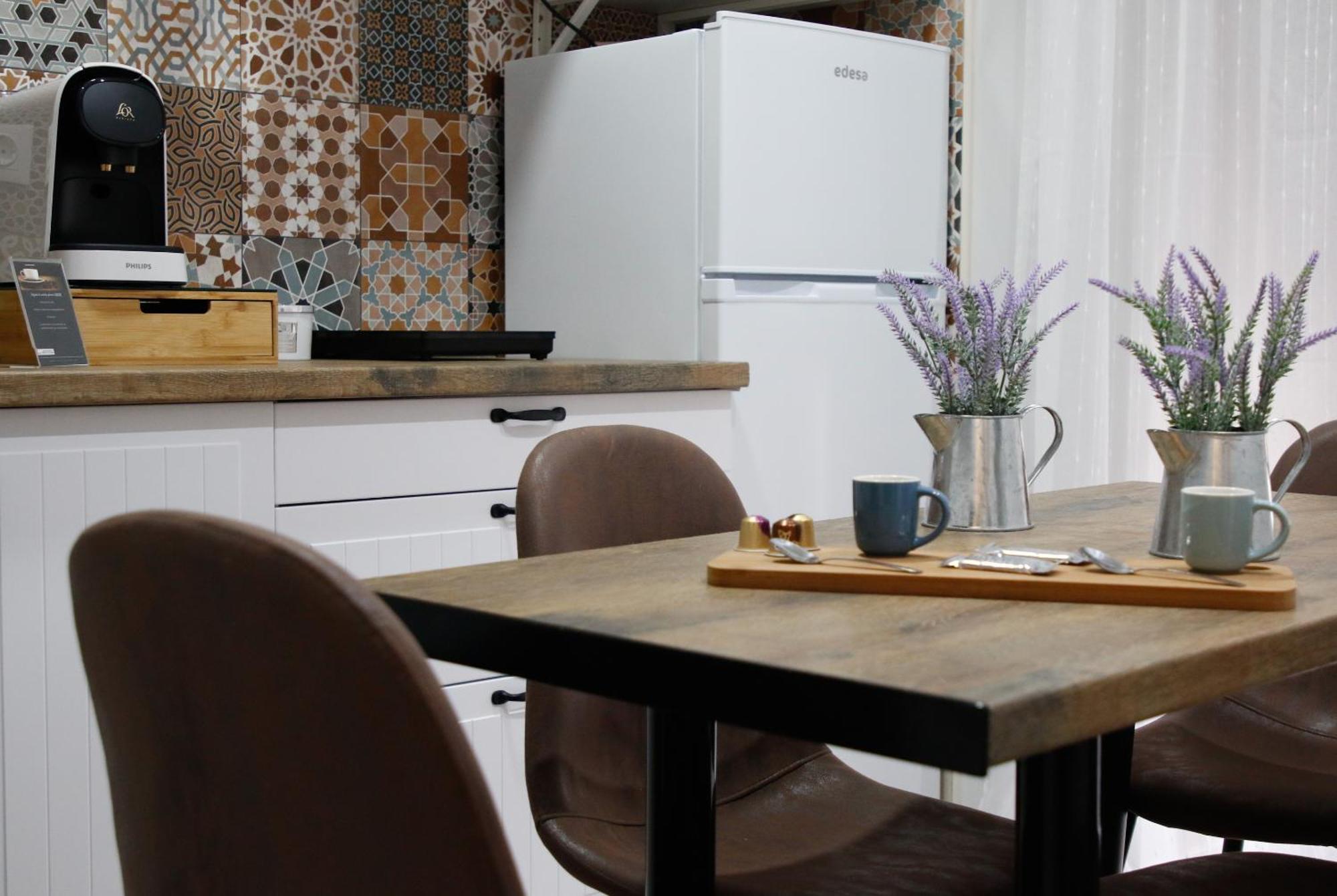 Apartamentos Tierra Lavanda Бриуэга Экстерьер фото